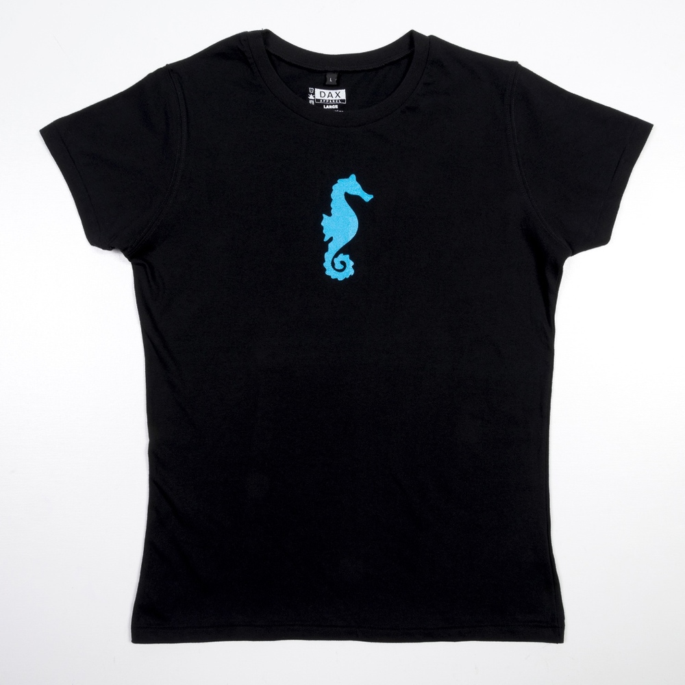 SEAHORSE T-Shirt Tee Fitted Soft Womens NWOT